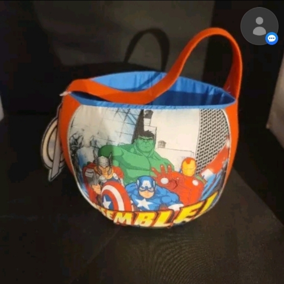 NWT Avenger Assemble Plush Treat Bucket - Picture 2 of 8